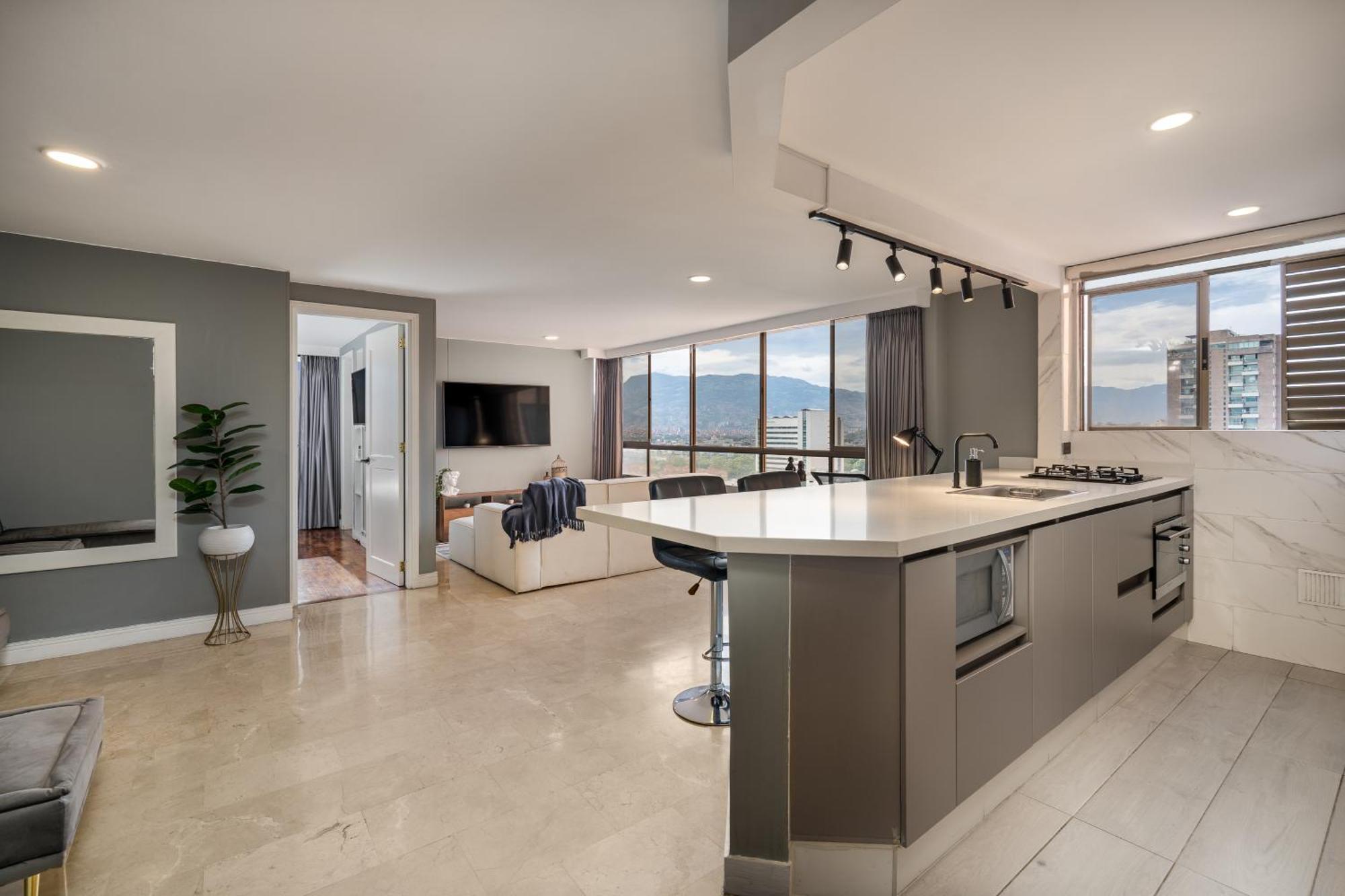 1003 Alcazar De Oviedo Apartamento Medellín