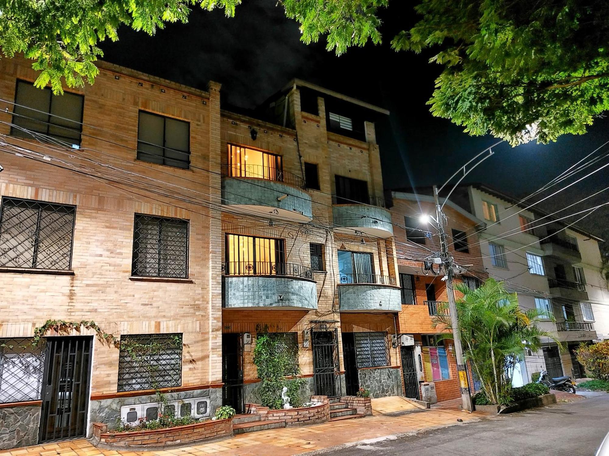 Apartaestudio - Laureles 103 Lycaste Apartamento