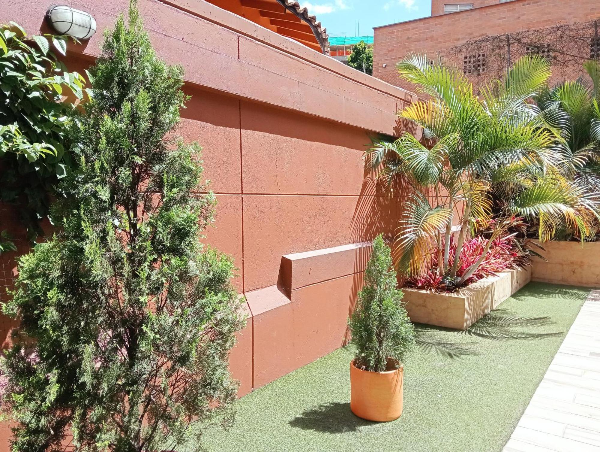 Lomas 10 By Dico Medellin