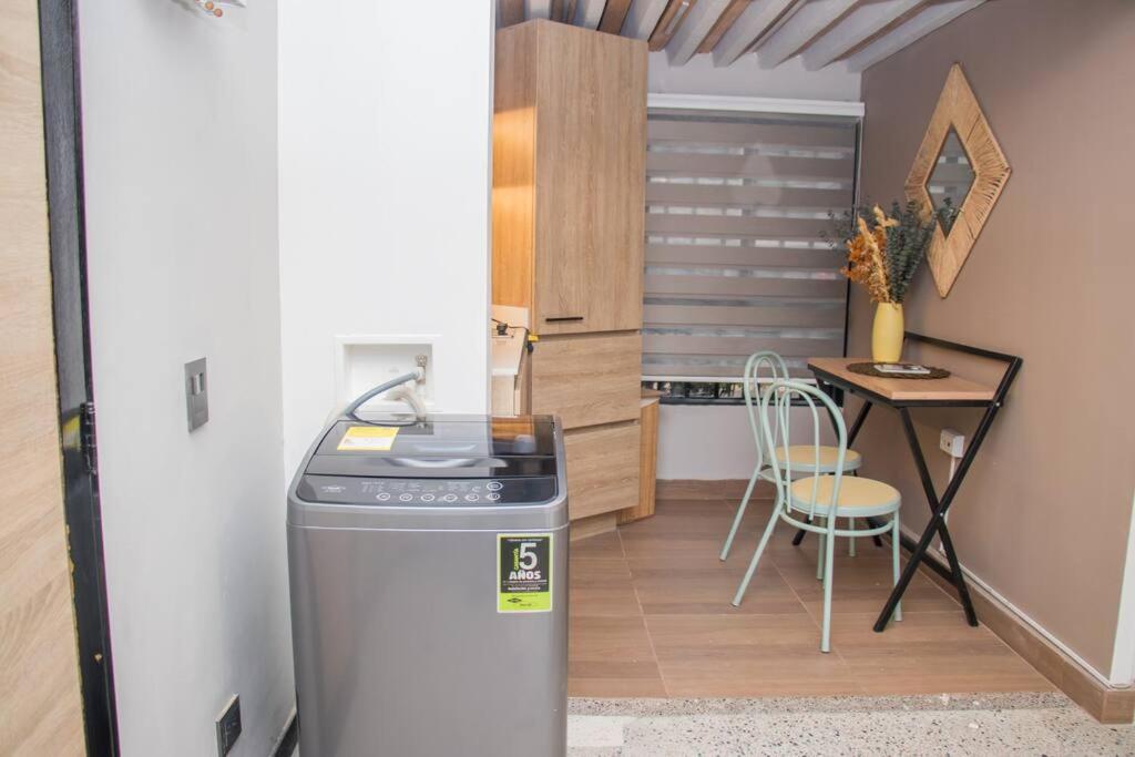 Apartamento Coliving Laureles La Almeria 101 *