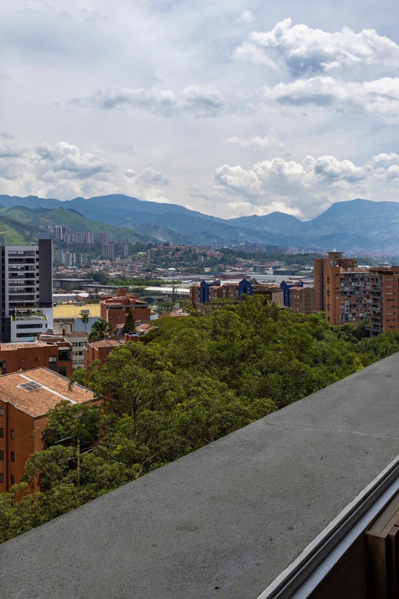 Poblado Excelente Ubicacion Central *