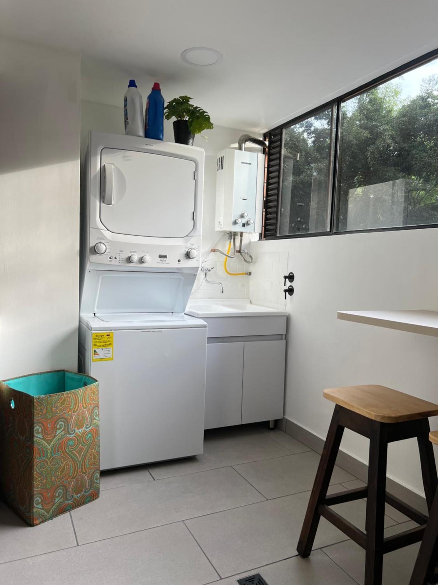 Apartamento Modern 4bedroom With Private Terrace 500mb Internet Medellín