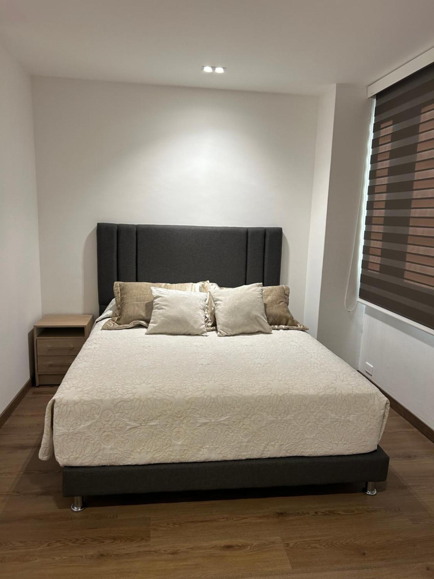 Comodo Y Metro De A Un Paso Apartamento