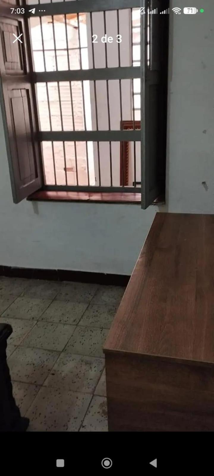 Arriendo Por 1 Ano Completo Fijo Habitacion A Persona Sola En El Barrio El Salvador *