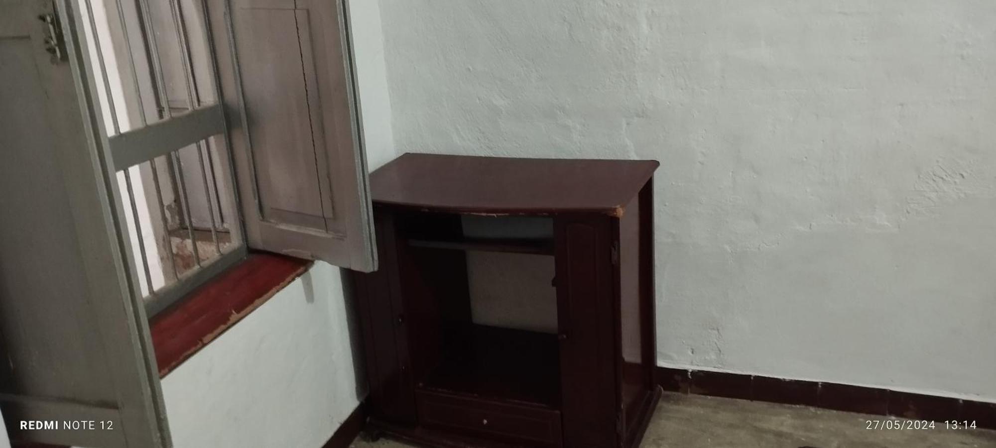 Arriendo Por 1 Ano Completo Fijo Habitacion A Persona Sola En El Barrio El Salvador