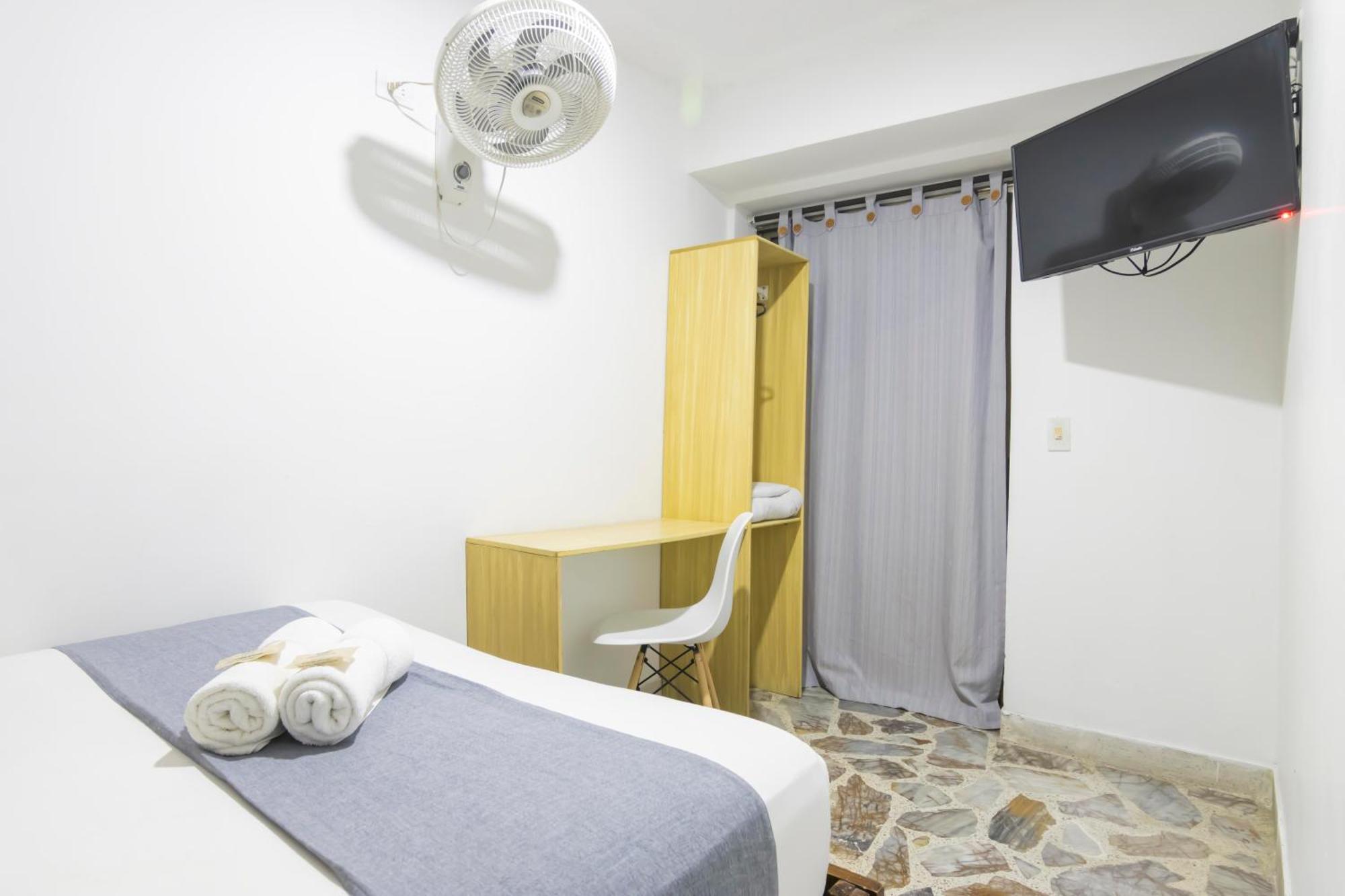 Hotel Ayenda 1228 Balcones De La 70 Medellin