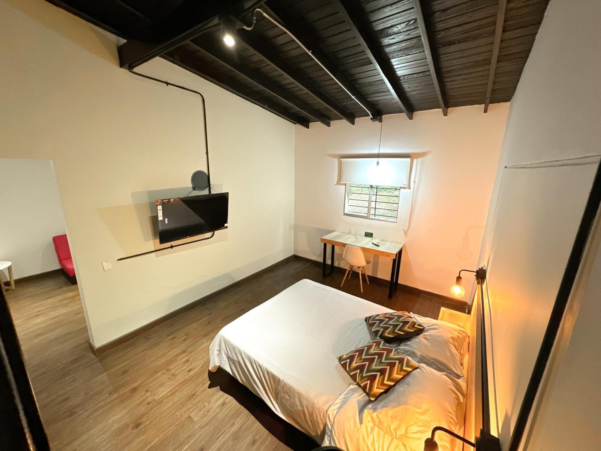 Frn103 In Poblado Near Envigado Apartamento *
