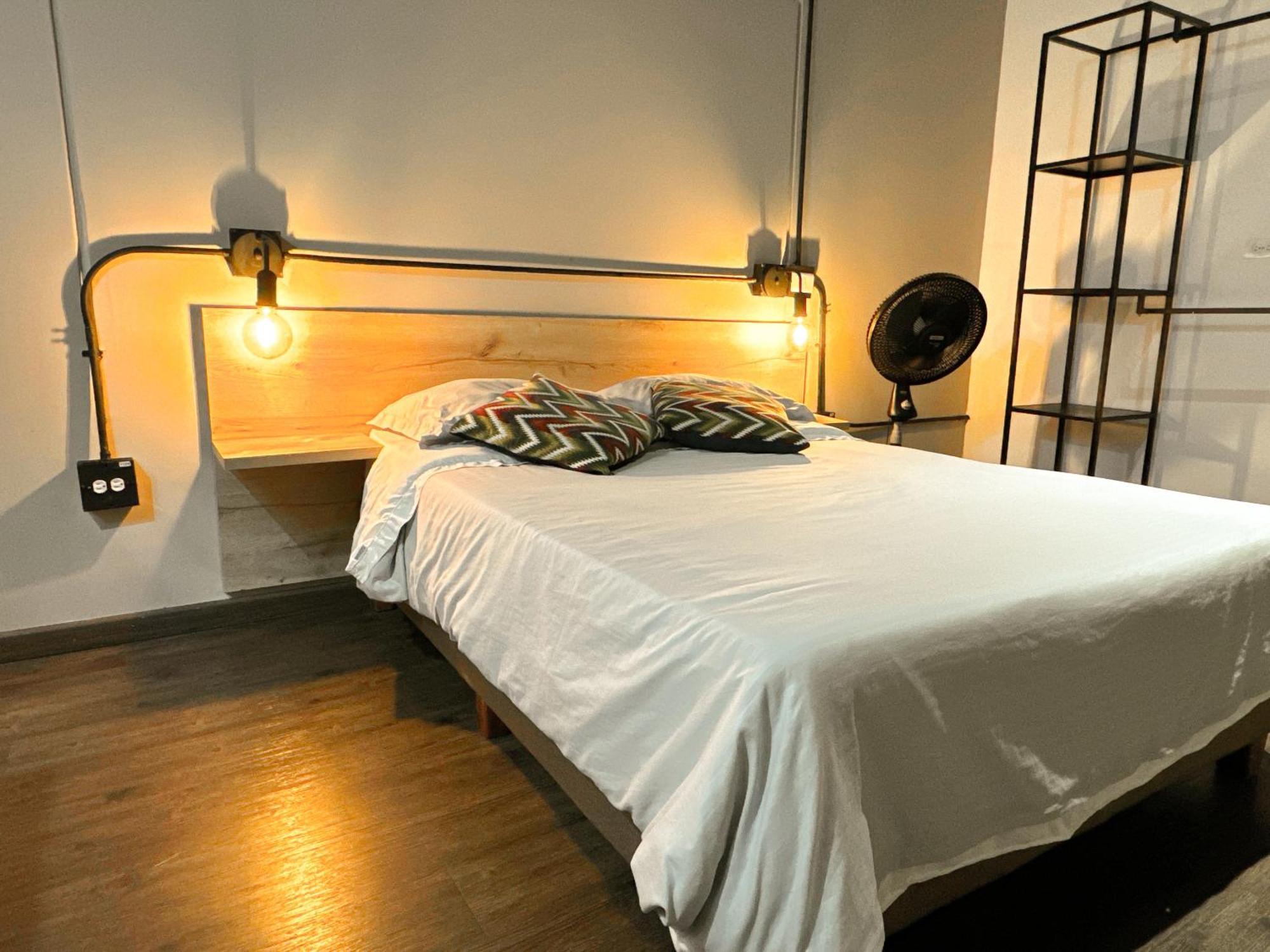 Apartamento Frn103 In Poblado Near Envigado *