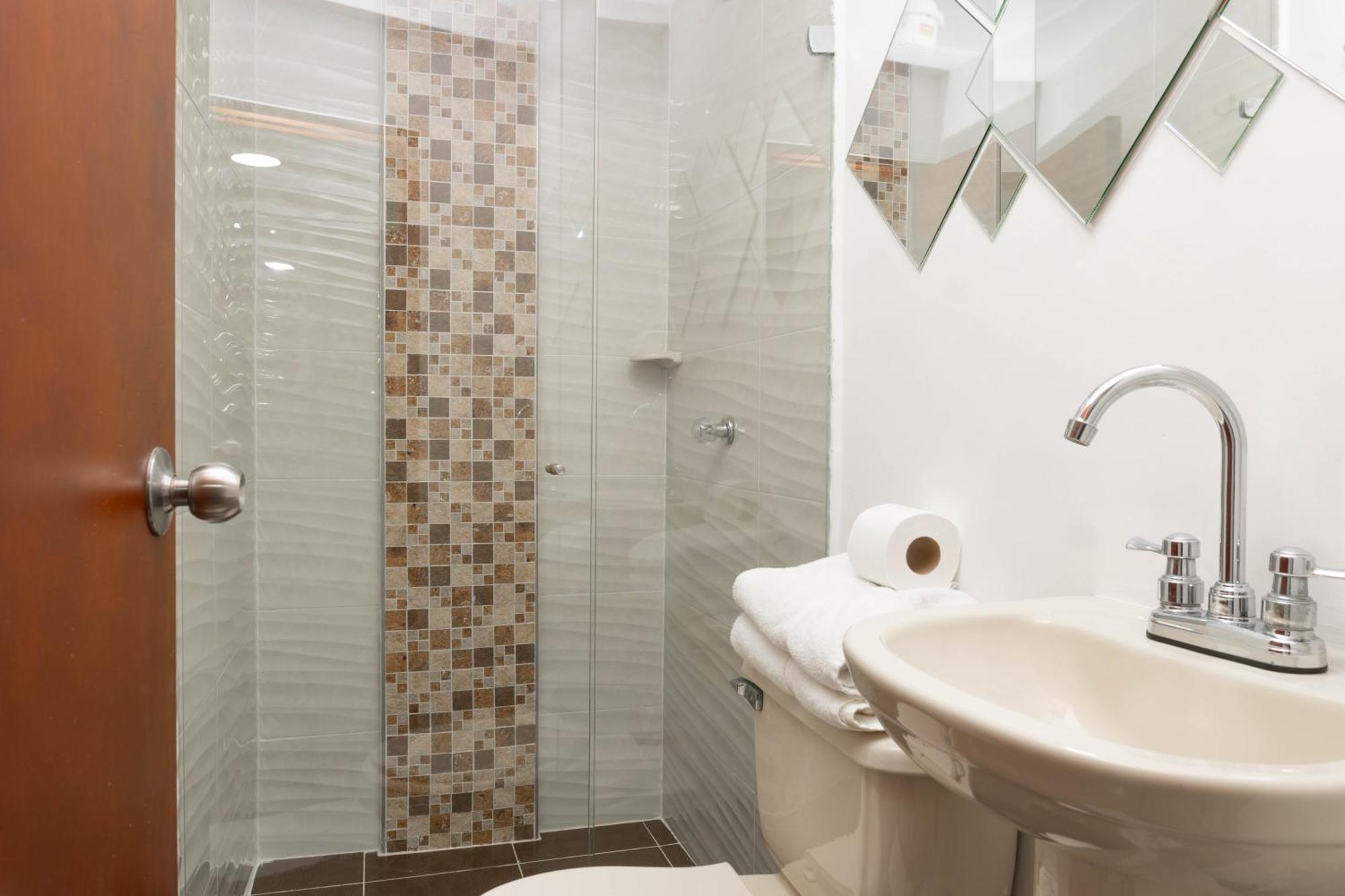 Palo Alto Laureles 2* Medellín