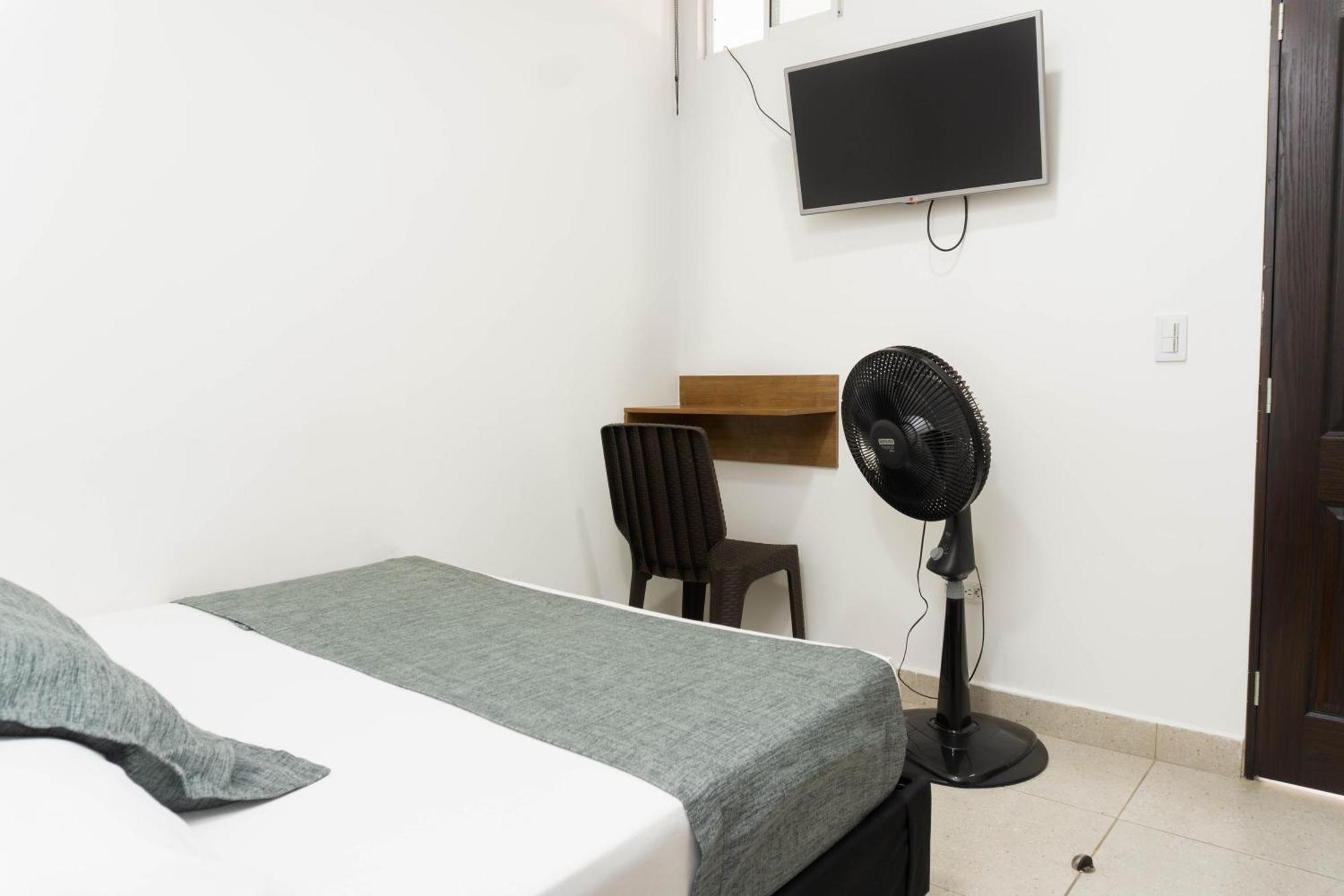 Palo Alto Laureles Hotel 2*