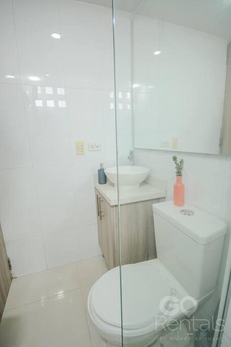 Charming Decor & Stunning Views Poblado *