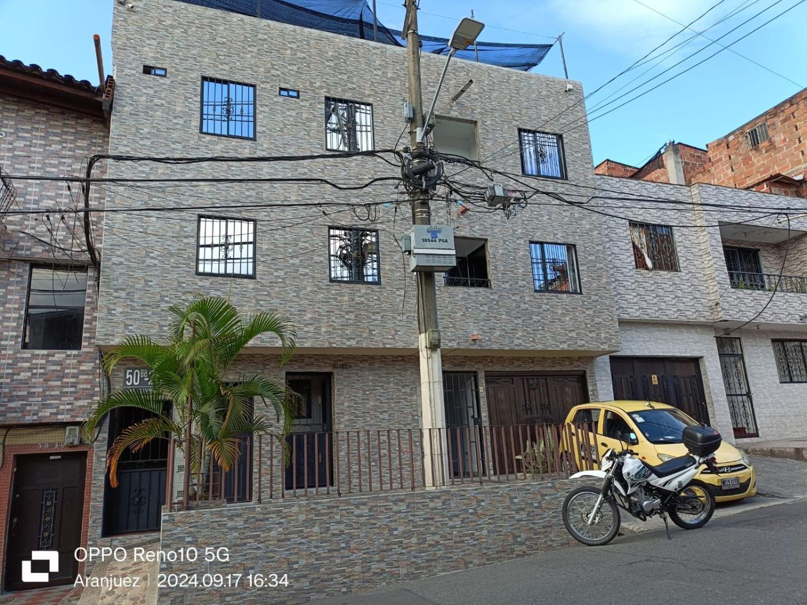 Andaliving Campo Valdés Pensión Medellín