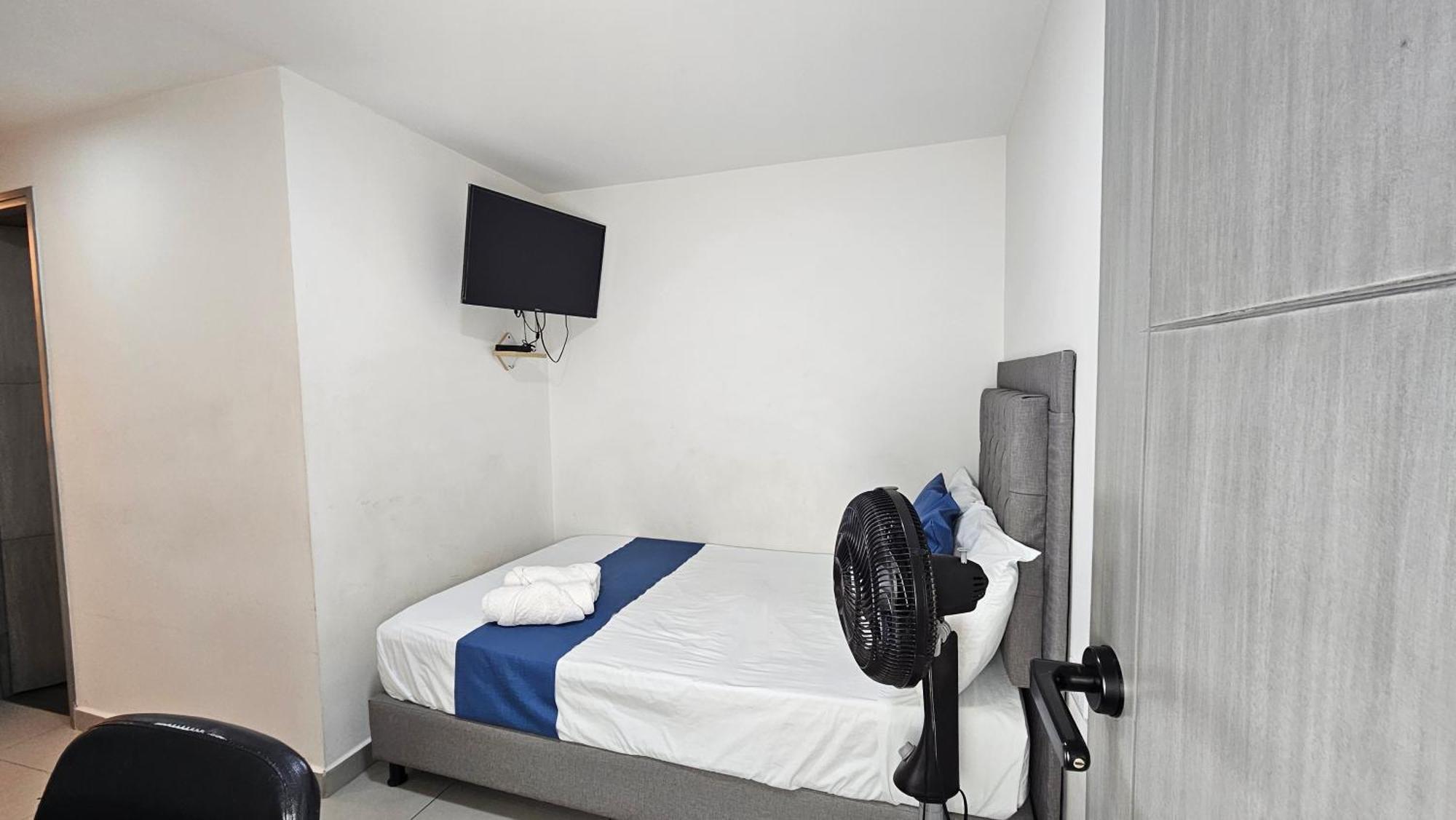 Pensión Andaliving Campo Valdés Medellín