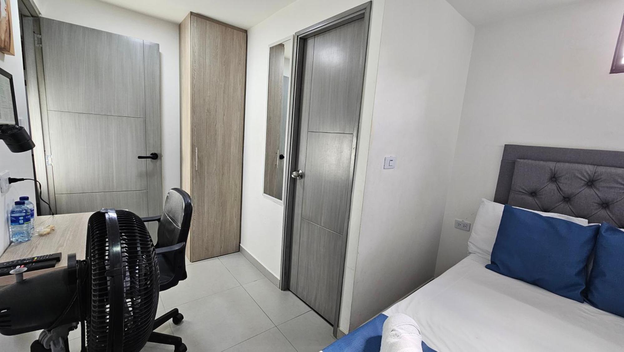 Andaliving Campo Valdés Pensión Medellín