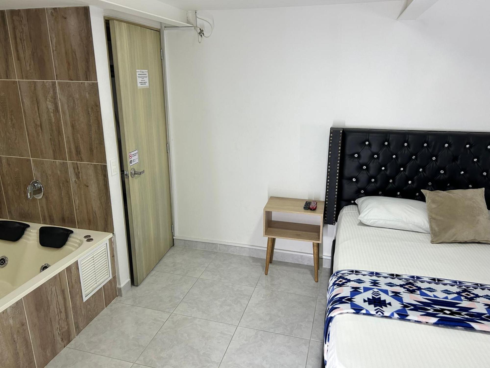 Hotel Urbano 70