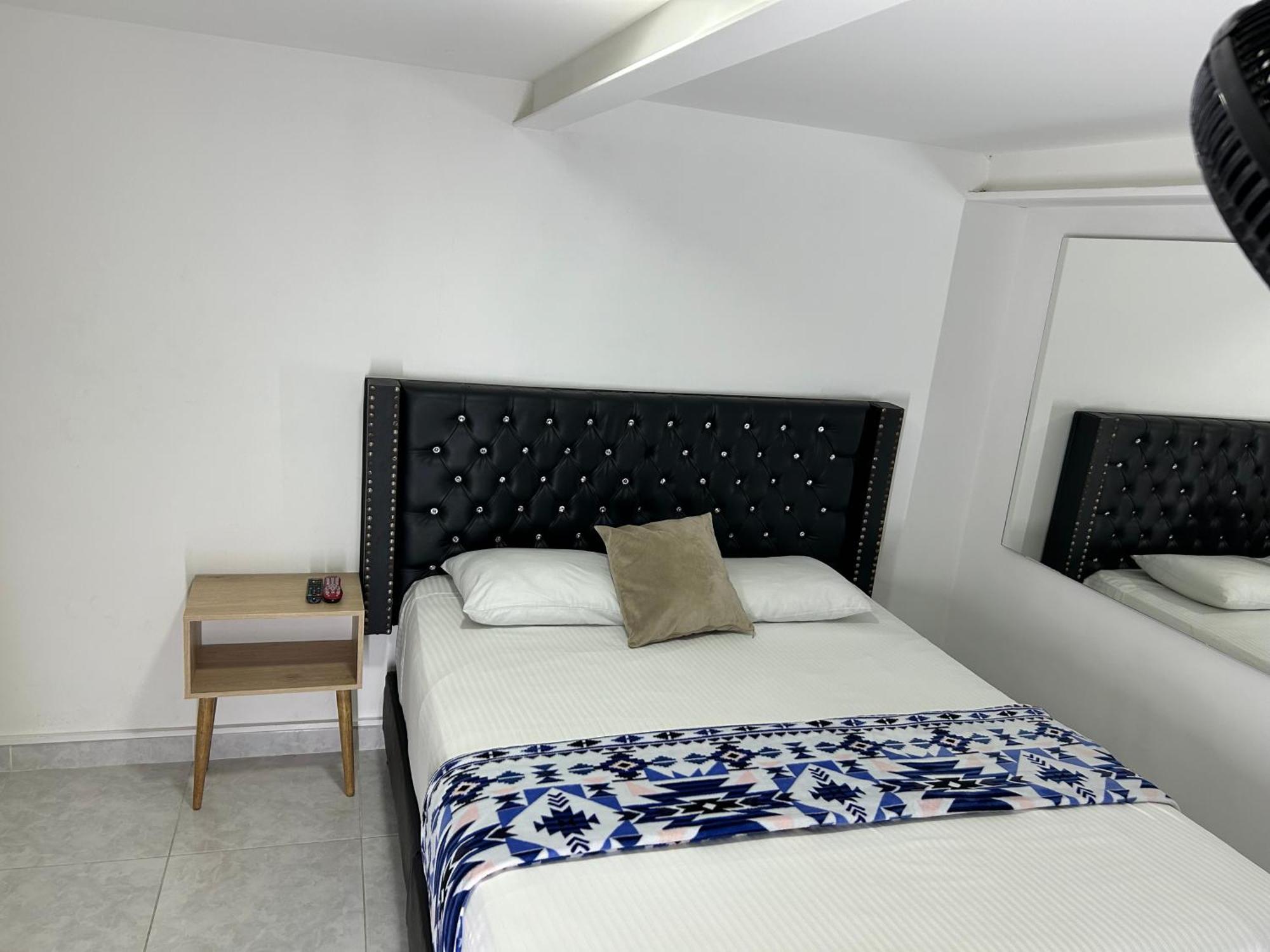 Urbano 70 Hotel 3*