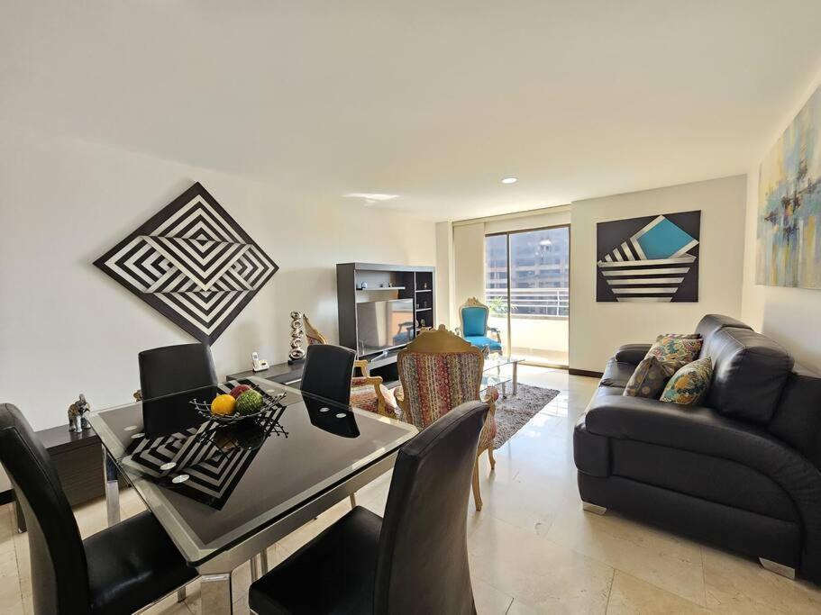 Magical Laureles Apartamento