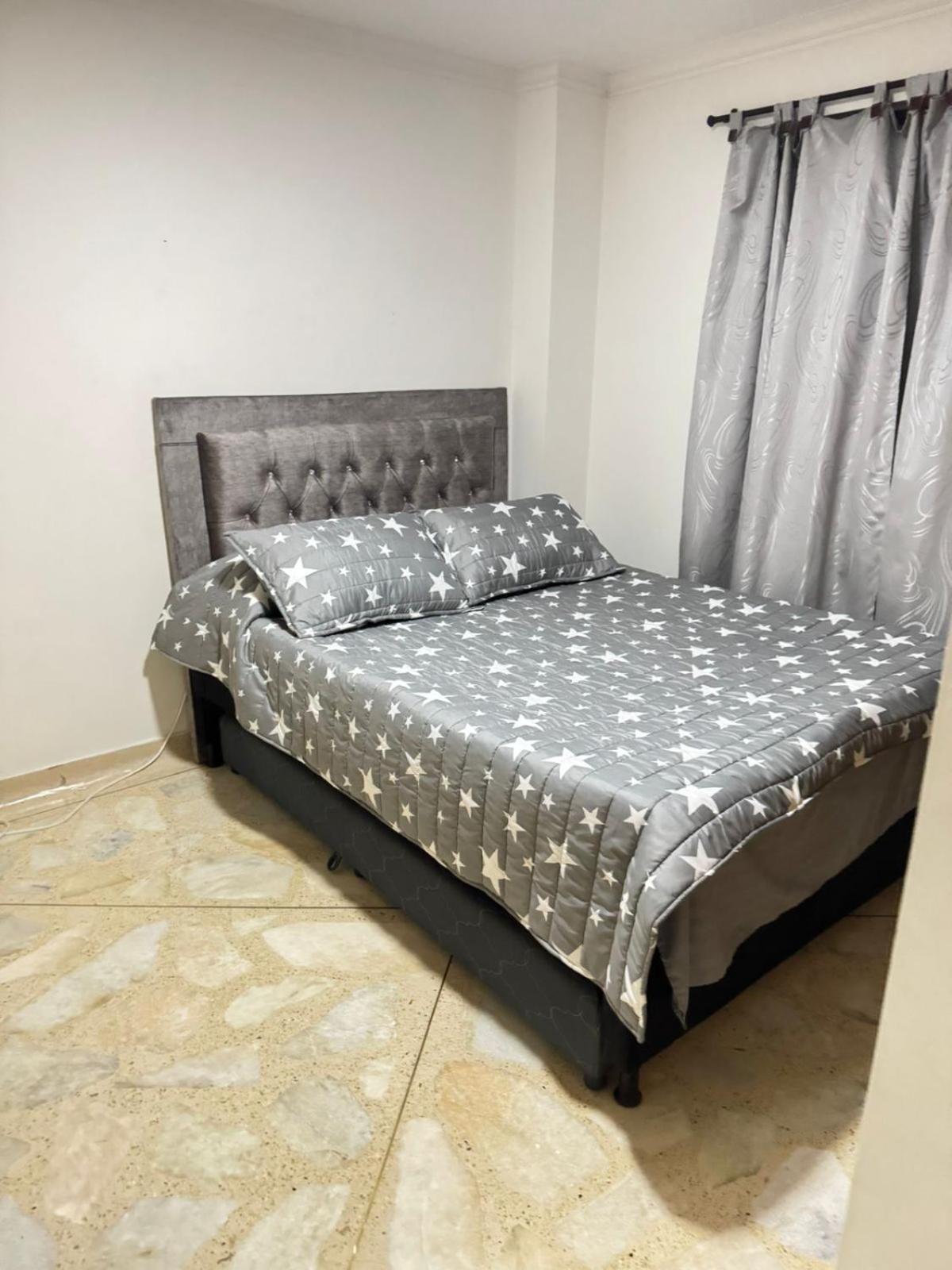 Amobladas Laureles 1 * Medellín