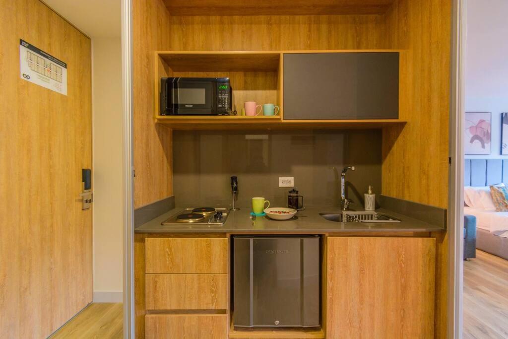 Hermosa Cowork - Gym-wifi El Poblado * Medellin
