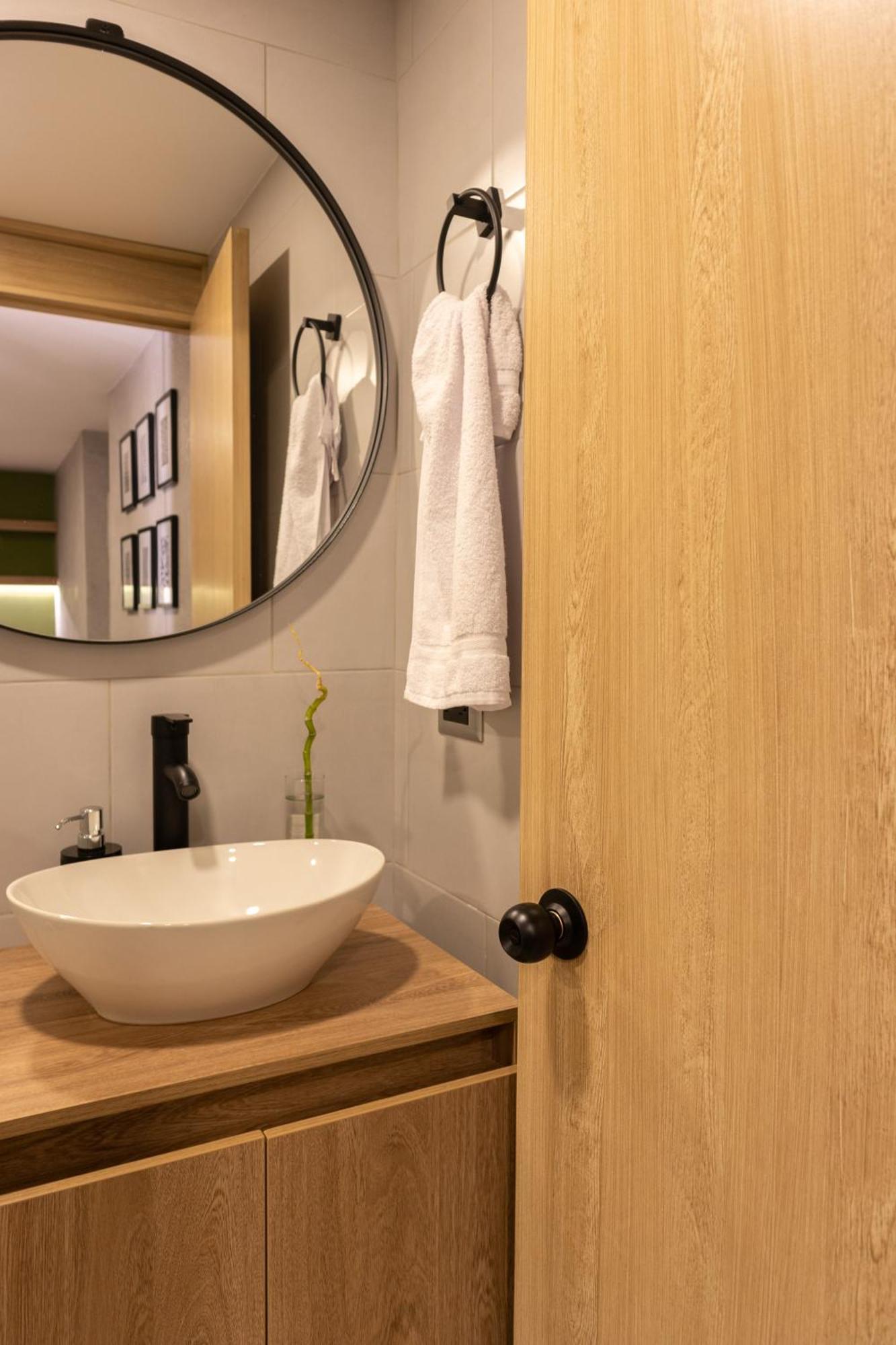 Apartment Con Aire Acondicionado Moderno