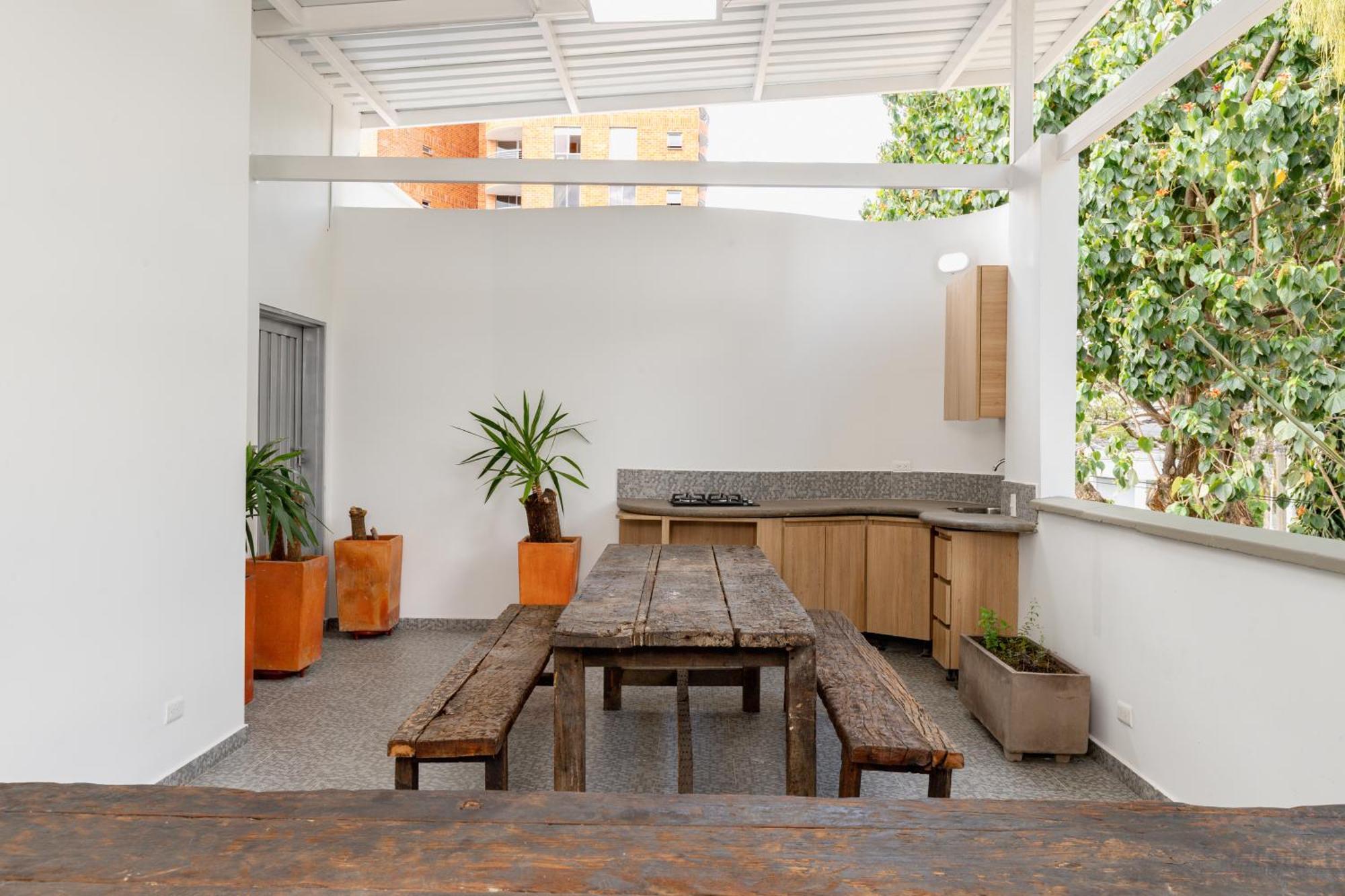 Hermosos Aptos En Patio Bonito, Poblado Apartamento