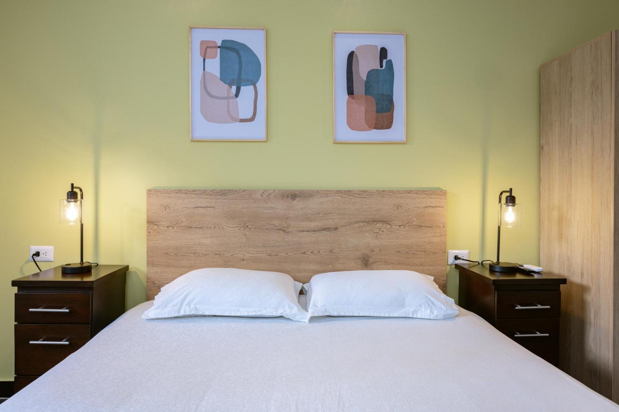 Apartamento Hermosos Aptos En Patio Bonito, Poblado Medellín