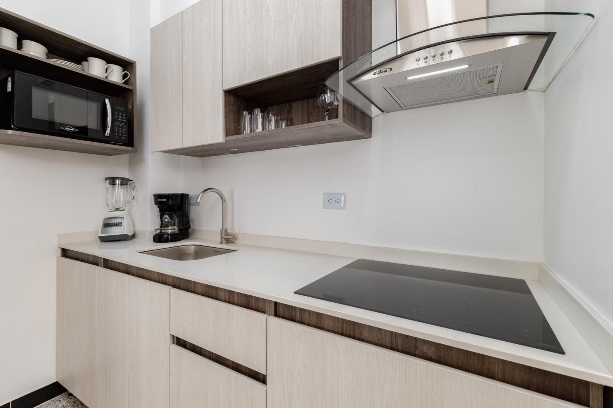 Apartamento Hermosos Aptos En Patio Bonito, Poblado Medellín