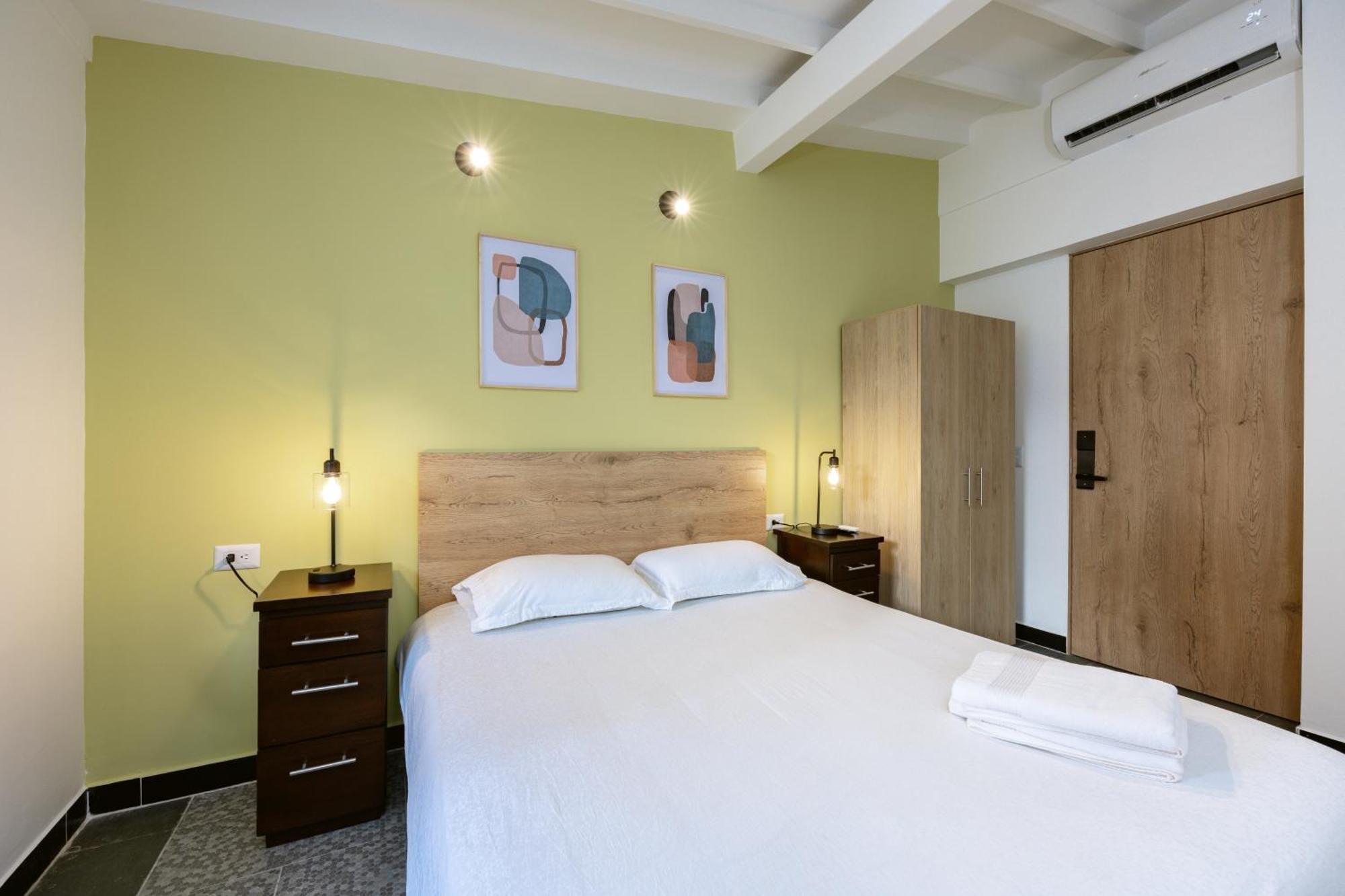 Apartamento Hermosos Aptos En Patio Bonito, Poblado *