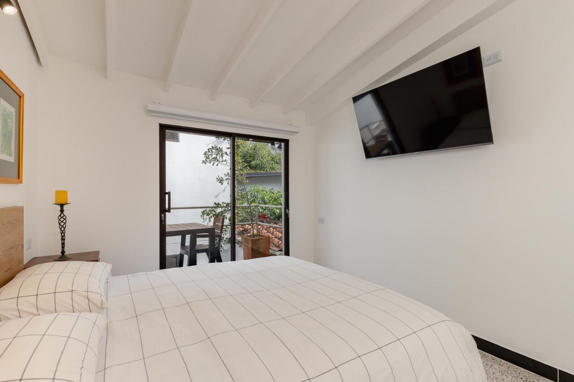 Hermosos Aptos En Patio Bonito, Poblado Apartamento *