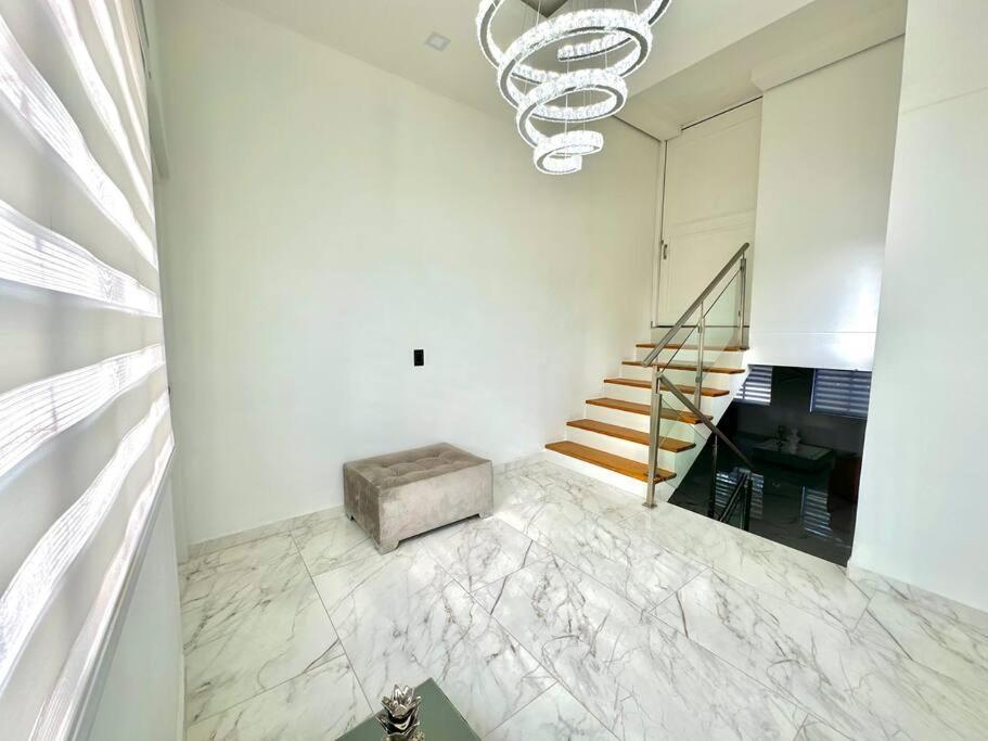 Mansion Moderna Poblado-piscina- Villa Medellín