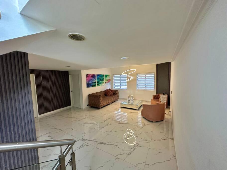 Mansion Moderna Poblado-piscina- Villa *