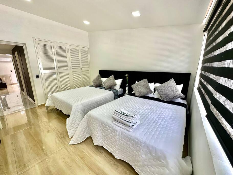 Mansion Moderna Poblado-piscina-