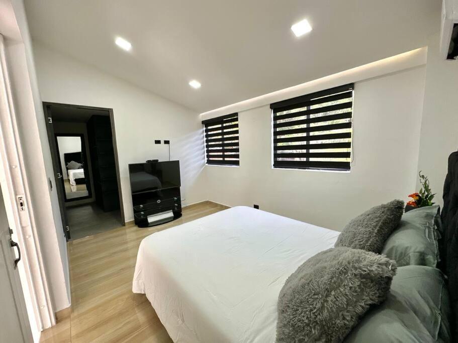 Mansion Moderna Poblado-piscina- *