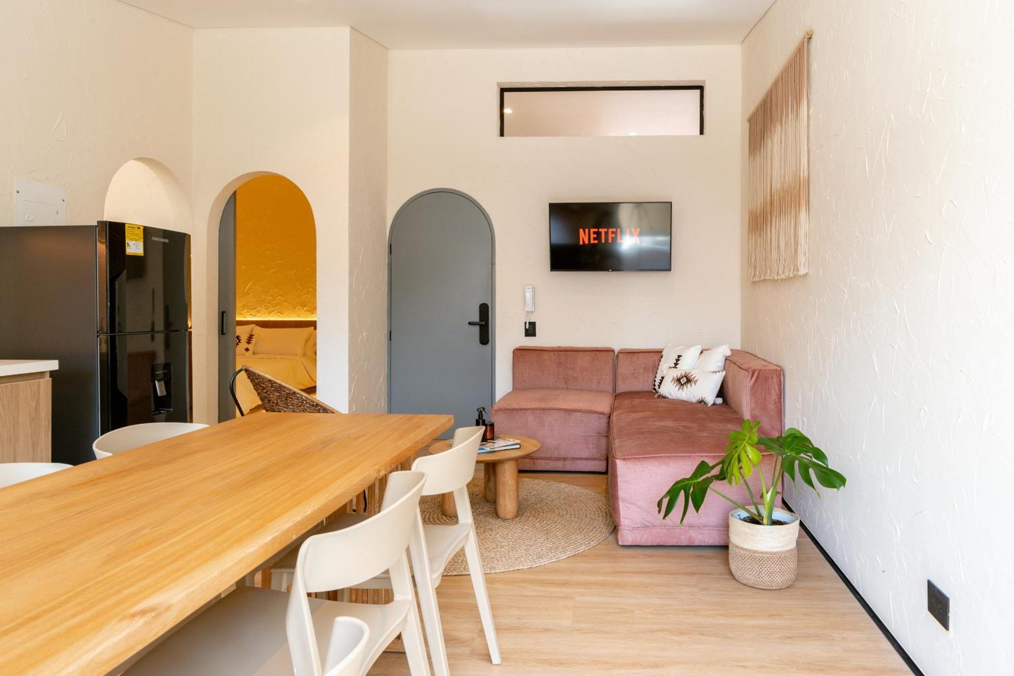 Casa Fiora Laureles