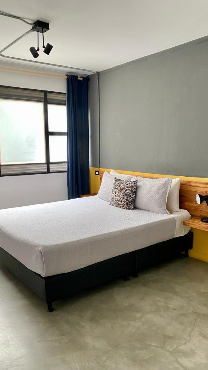 Casa Mosaiko Primer Parque Laureles Guest house *