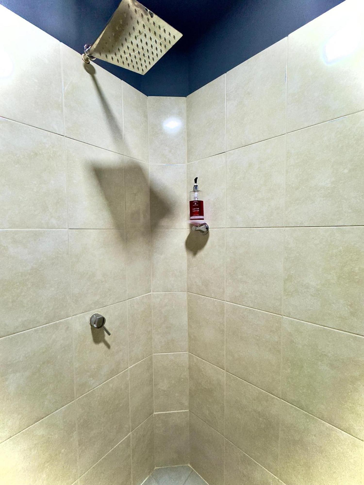 Spacious Dream House Laureles Apartamento