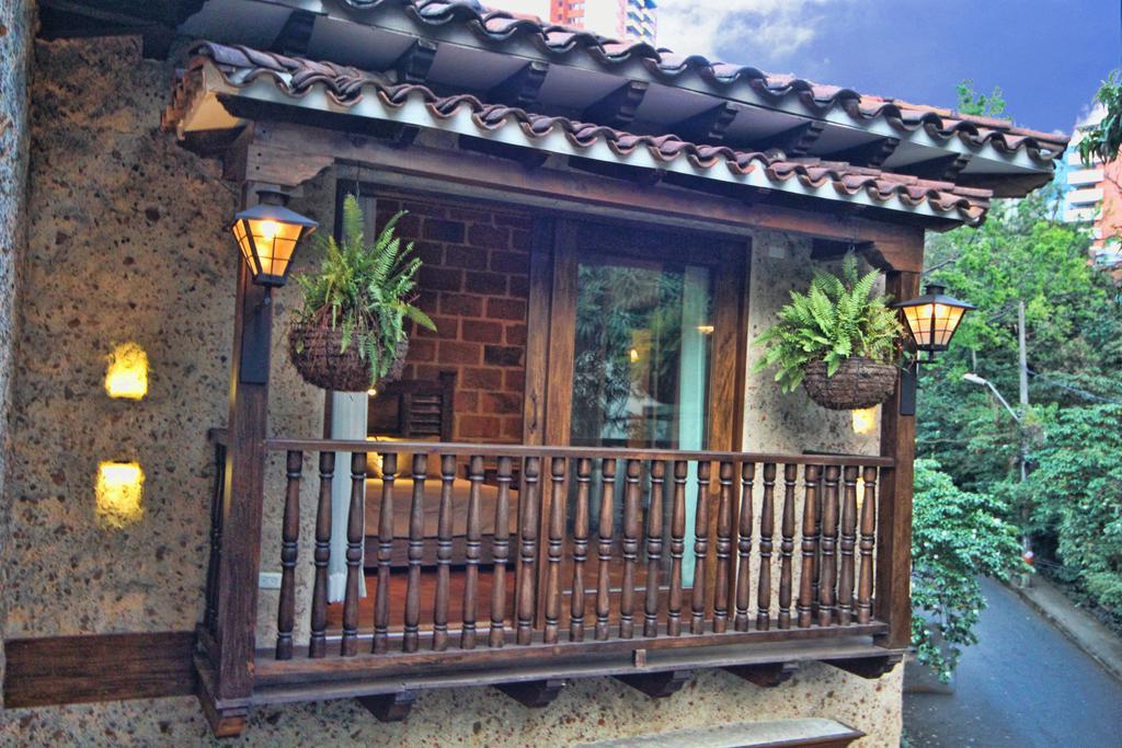 Casa Del Reloj Apartahotel Medellín