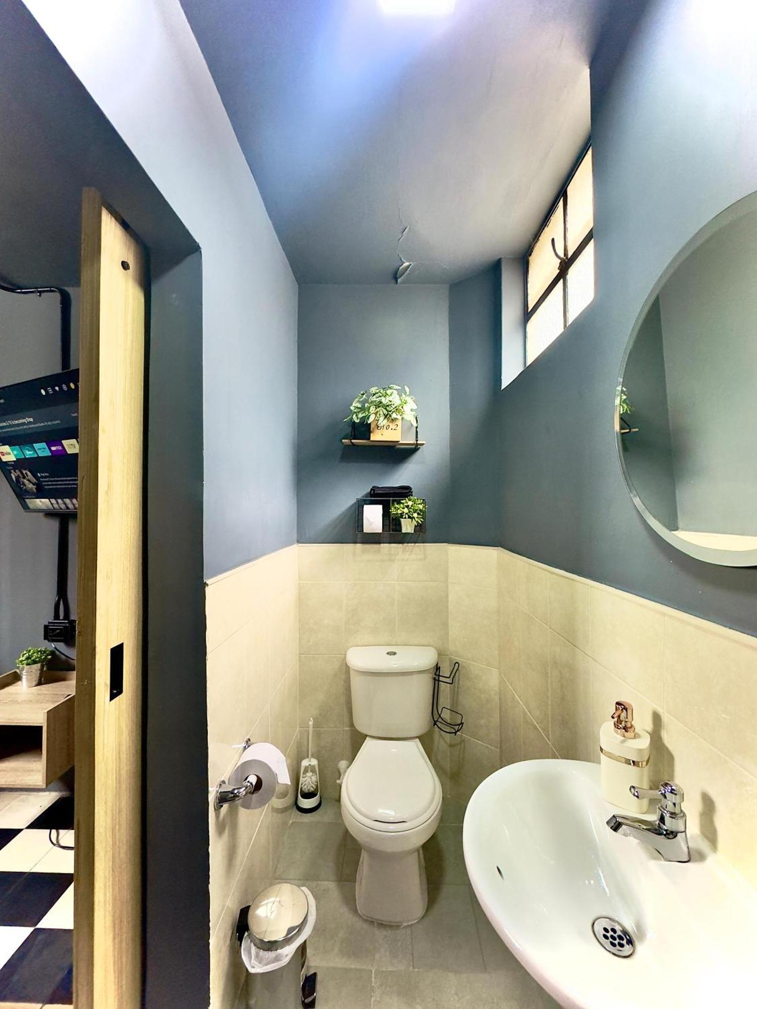 Spacious Dream House Laureles * Medellín