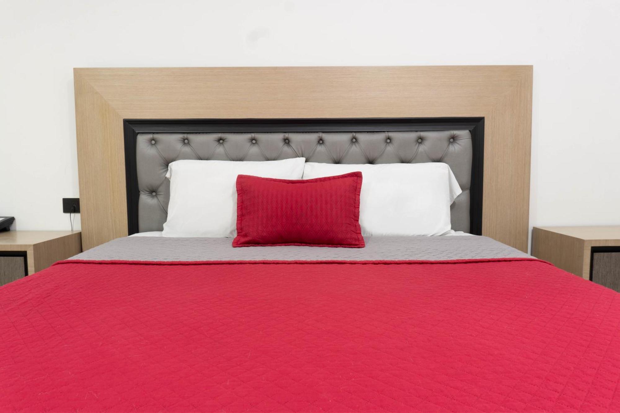 Hotel Ofix 3*