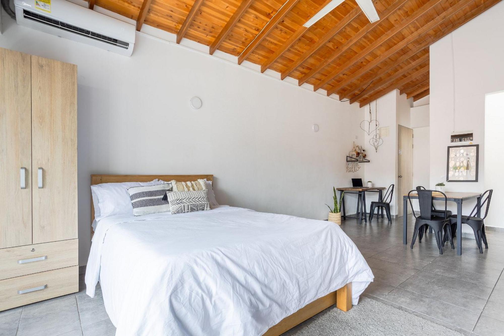 Tranvia 40 - Amoblados Velasquez Apartamento Medellín