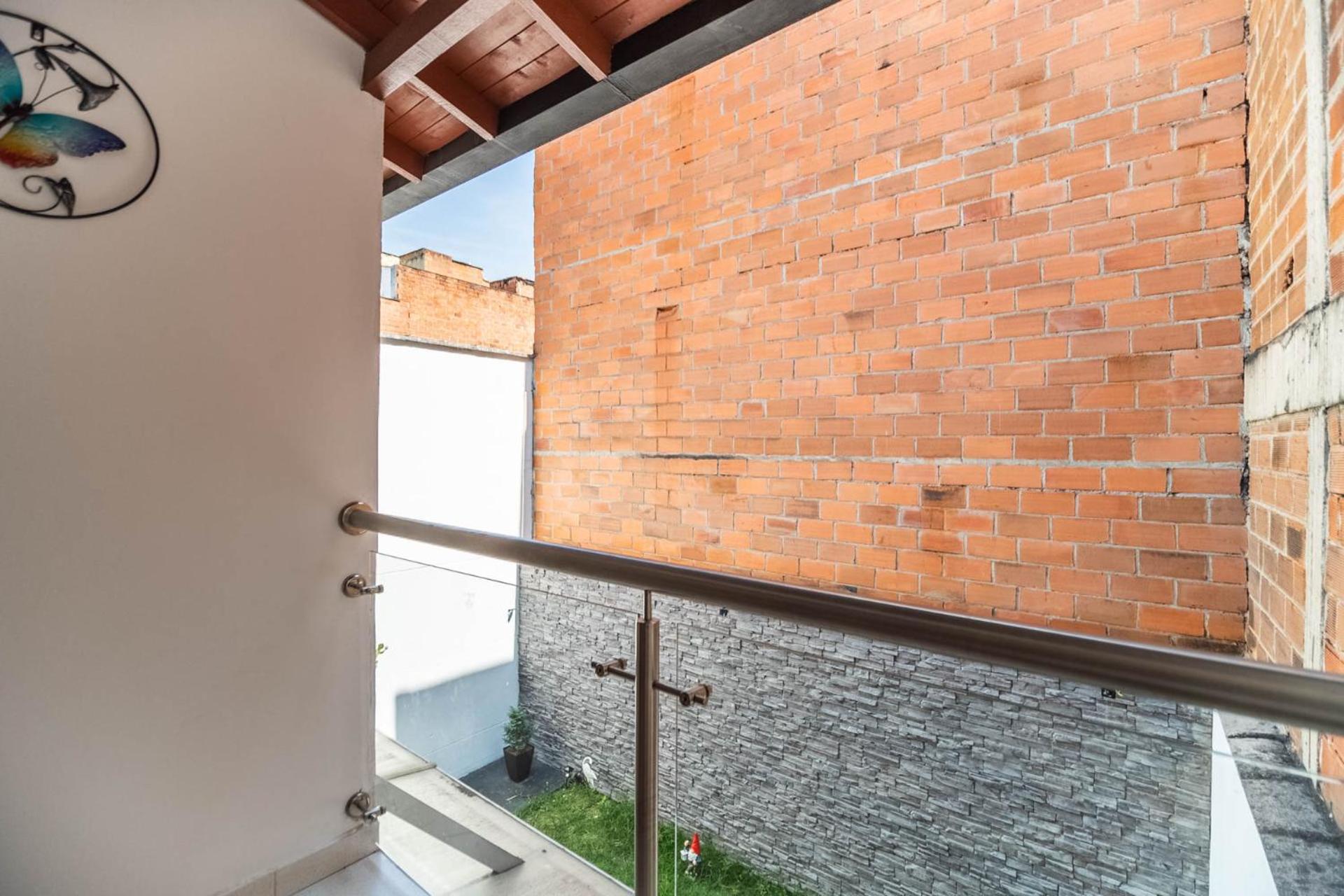 Casa Grande En * Medellín