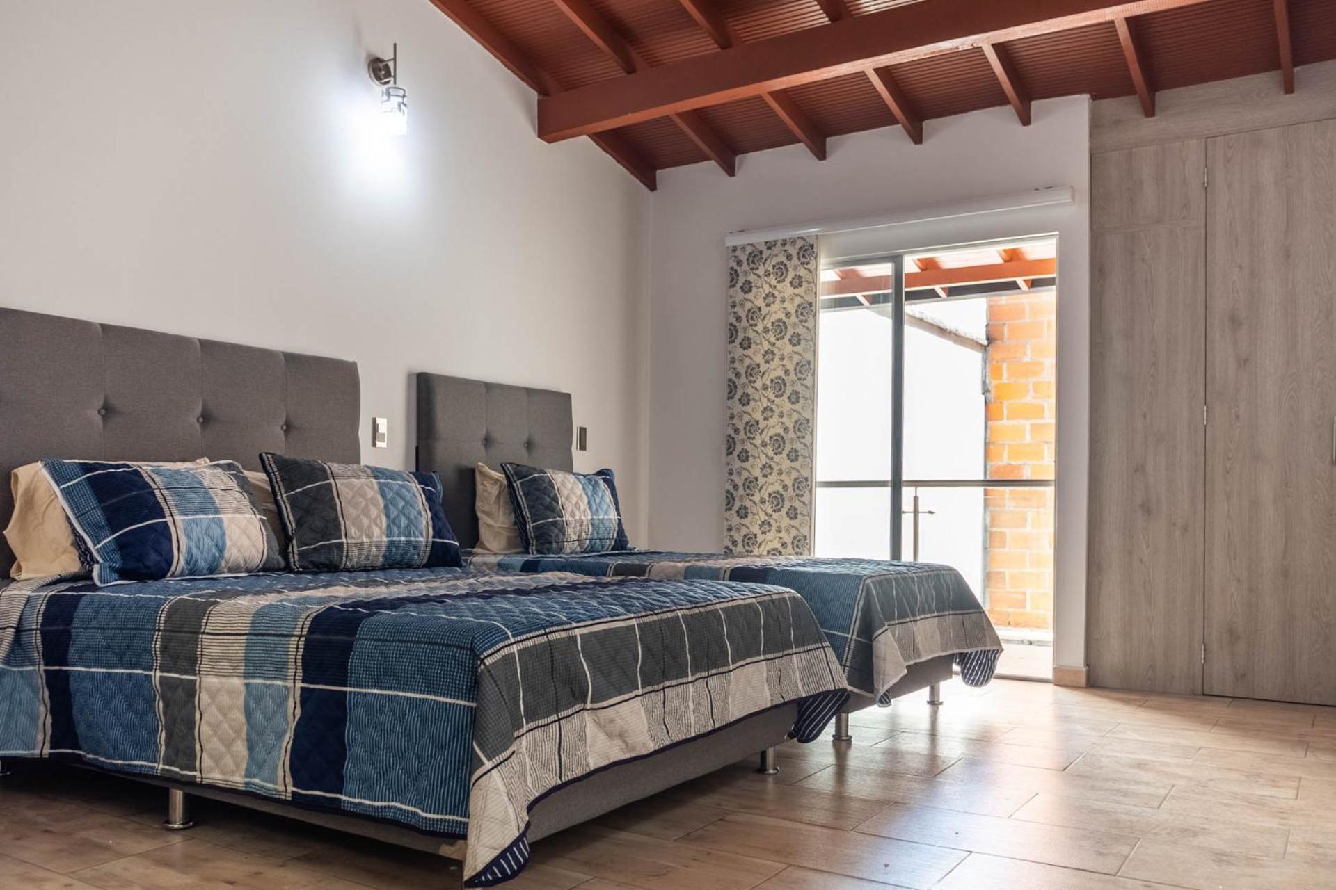 Casa Grande En Сasa de vacaciones *