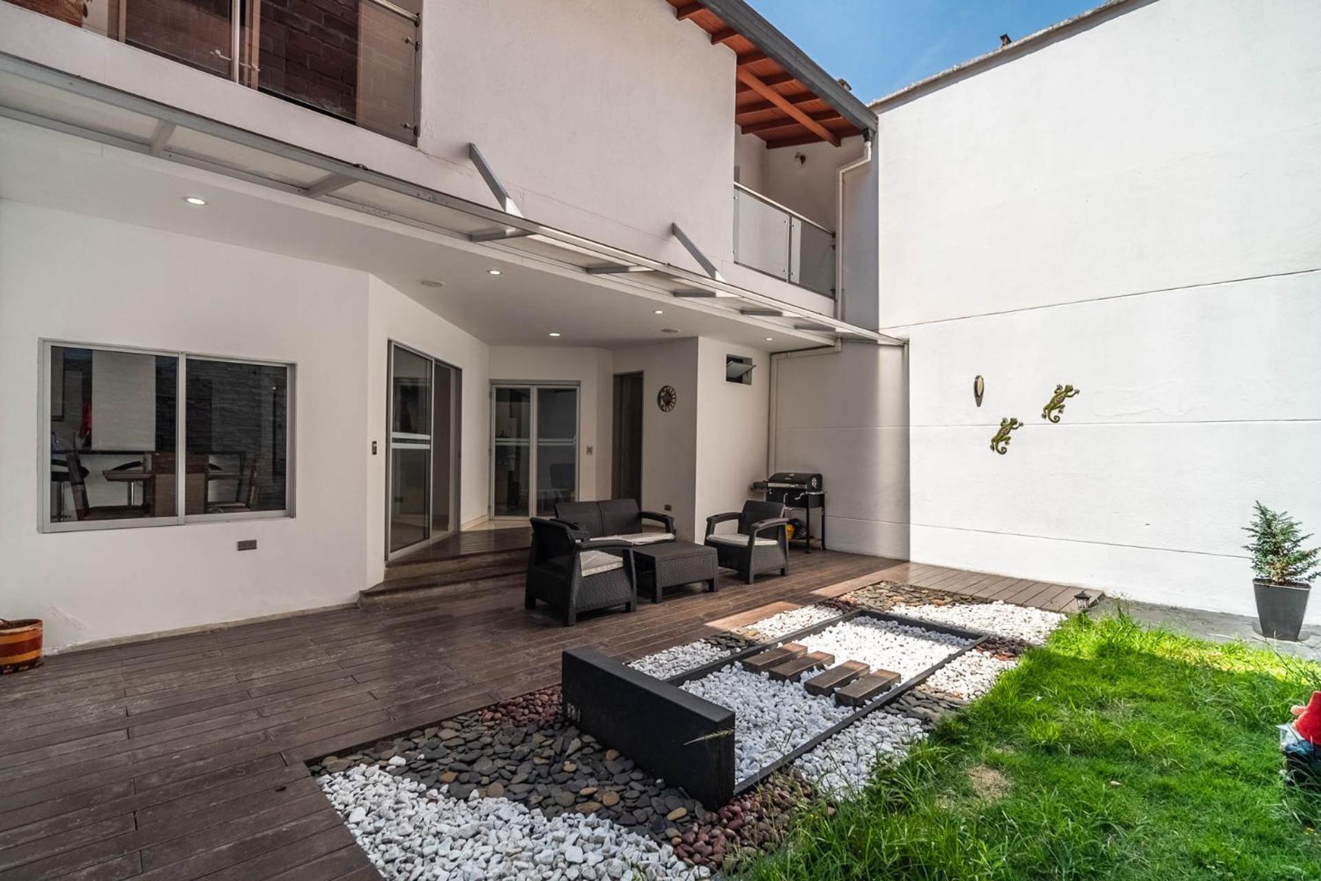 Casa Grande En Сasa de vacaciones Medellín
