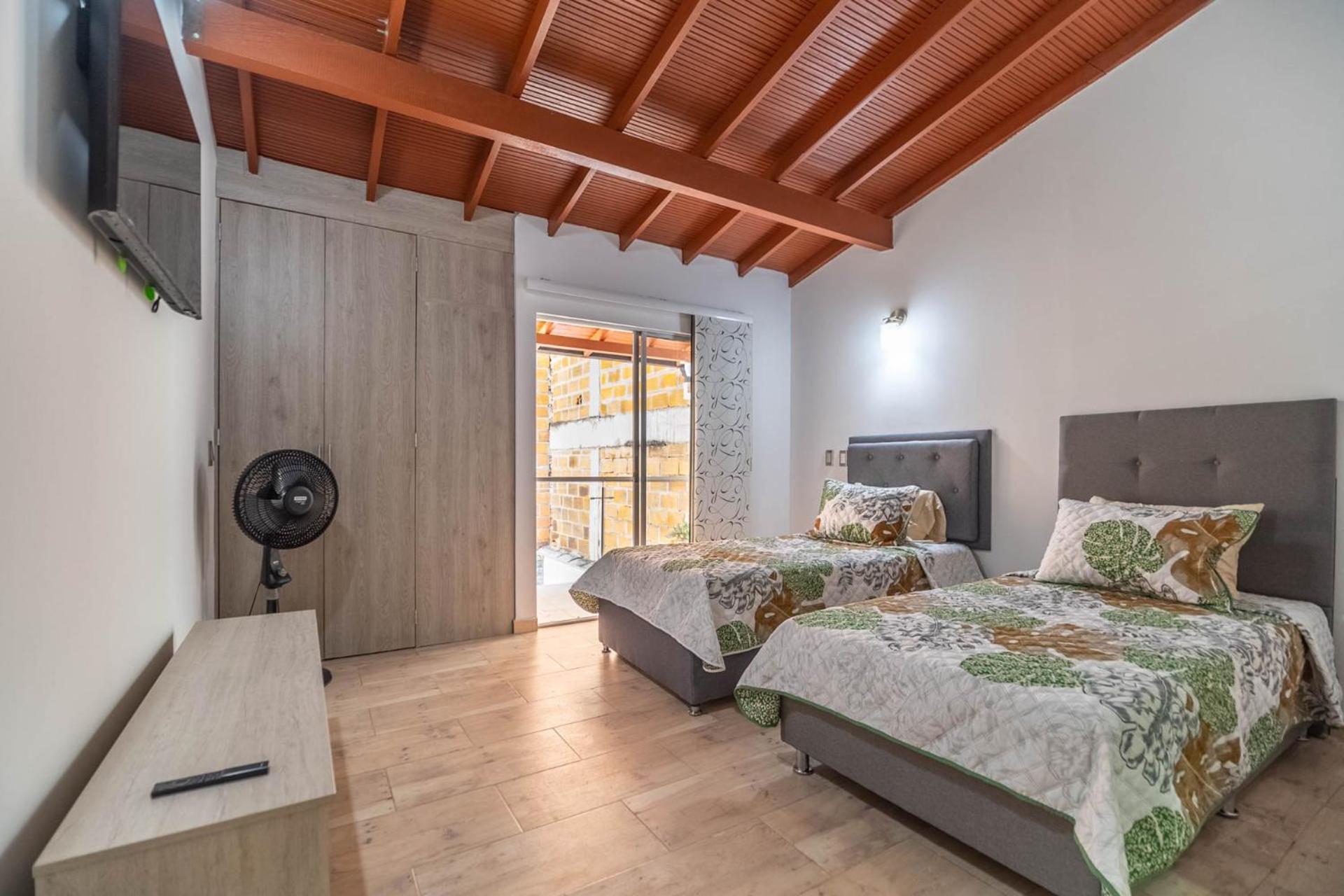 Casa Grande En Medellín