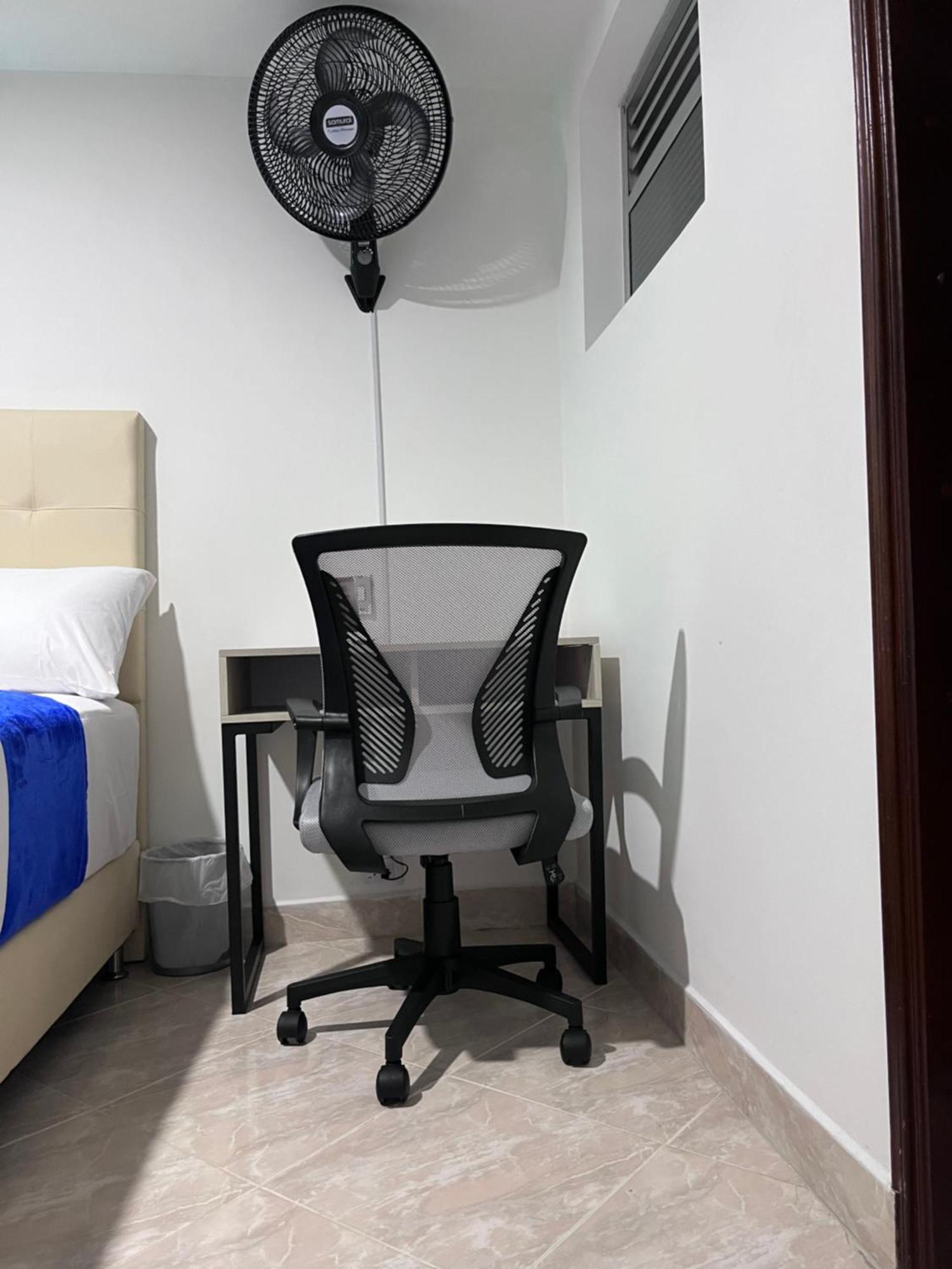 Roomies House By Rincon Sj * Medellín