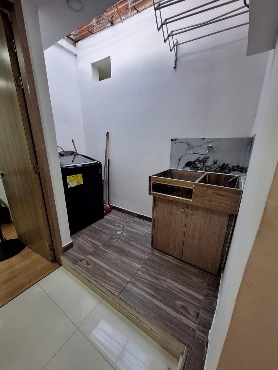 Apartamento Laureles Con Jacuzzi Cerca Al Primer Parque Medellín