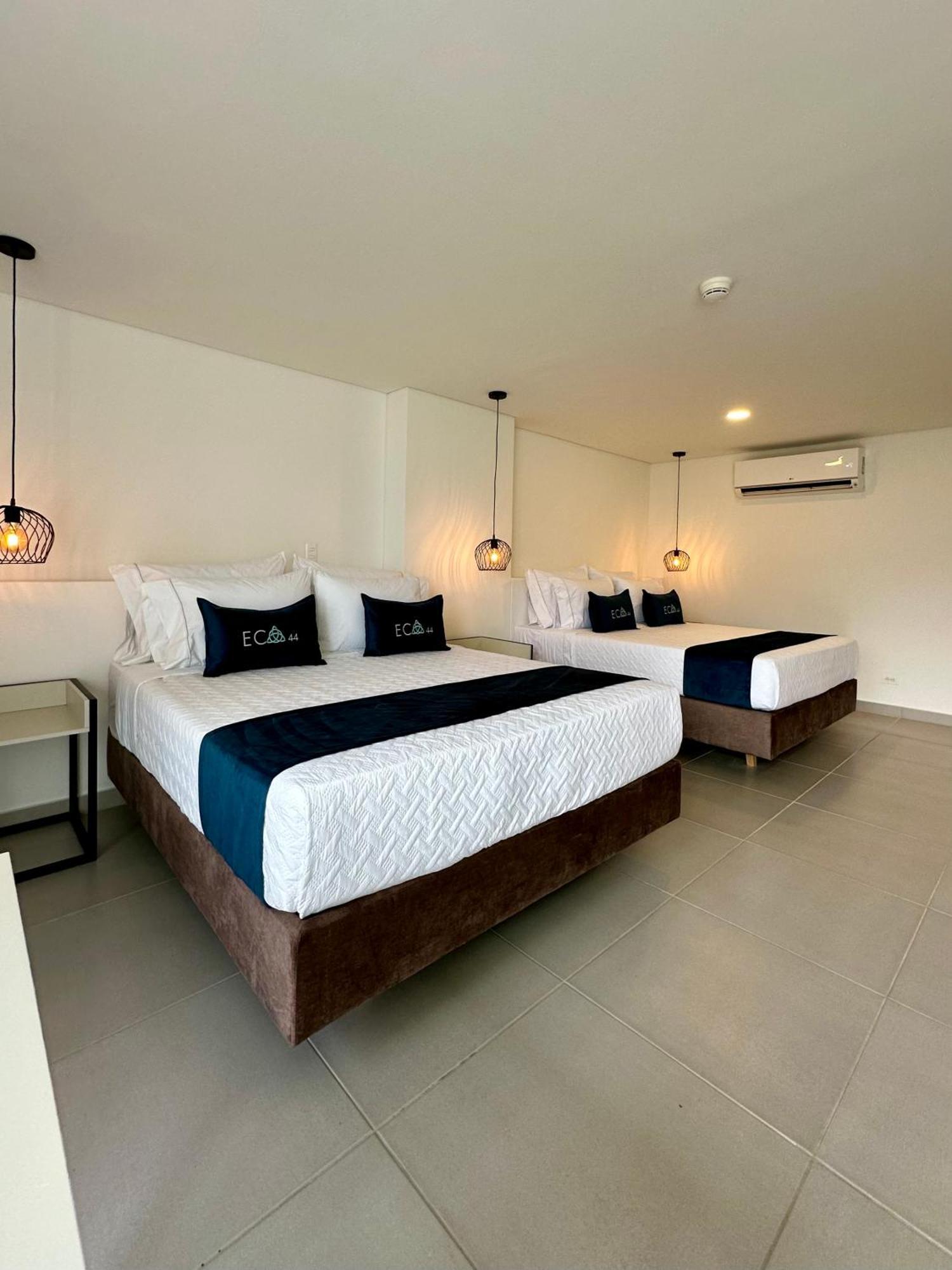Hotel Eco 44 *