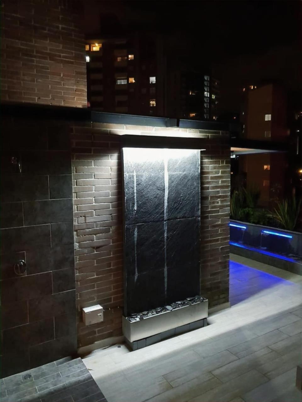 Apartamento Penthouses Each With Private Sky Bar & Jacuzzi In Medellín