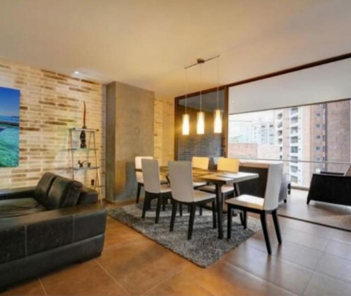 Penthouses Each With Private Sky Bar & Jacuzzi In Apartamento