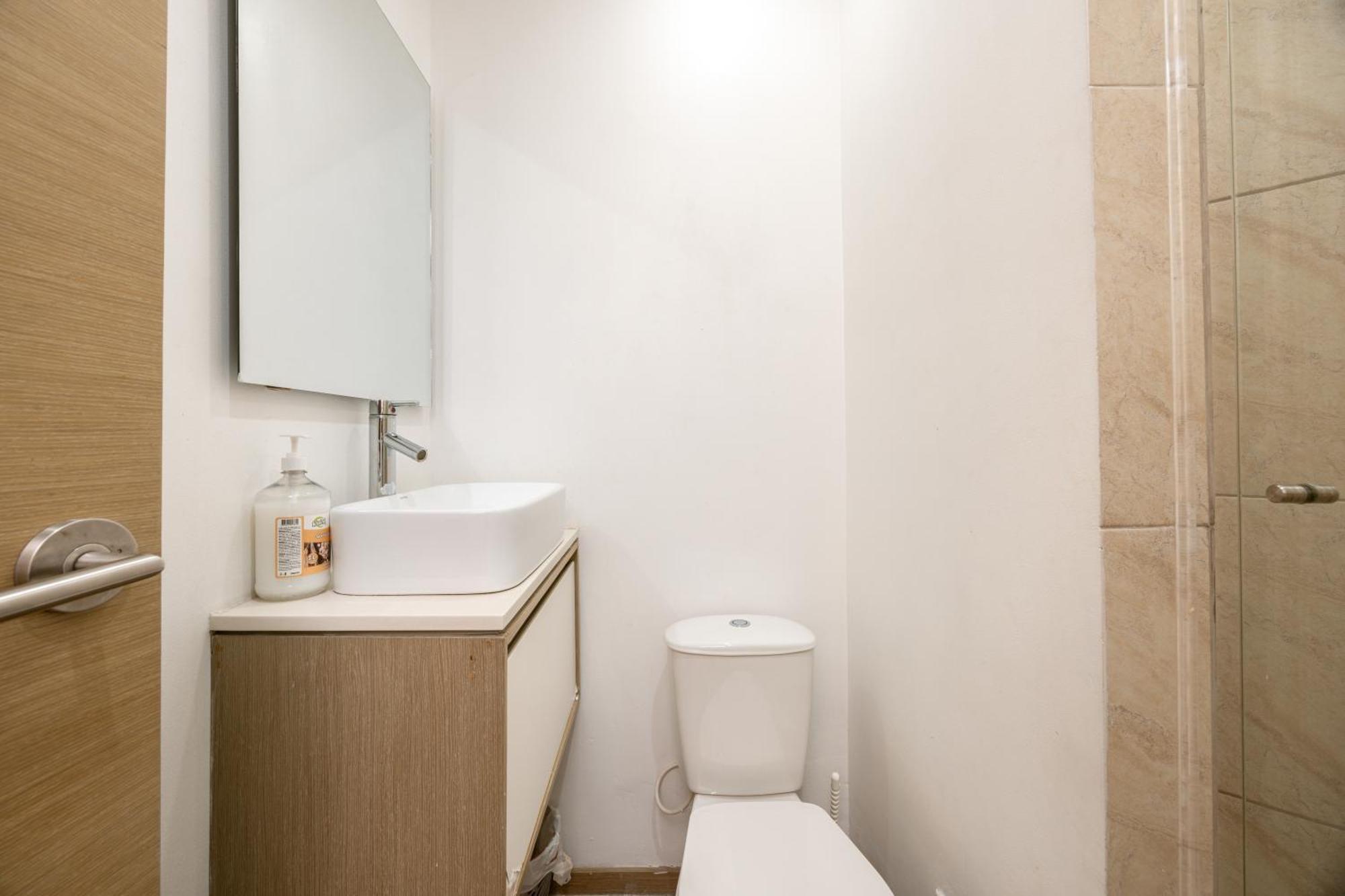 Penthouses Each With Private Sky Bar & Jacuzzi In *